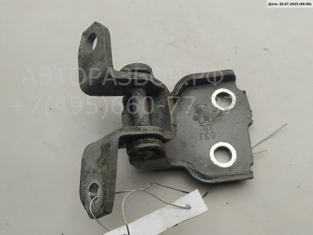 Петля двери