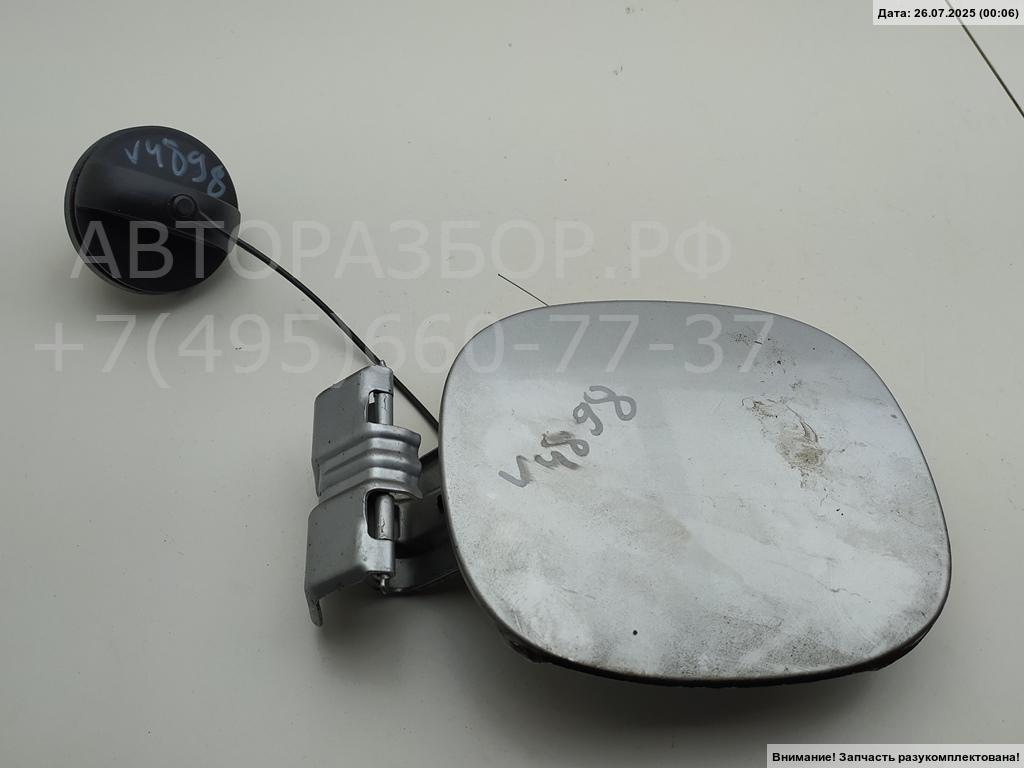 Лючок бензобака