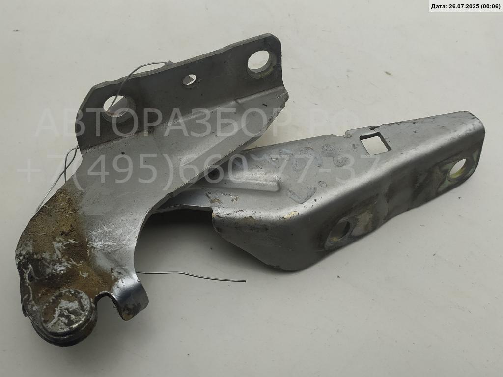 Петля капота левая