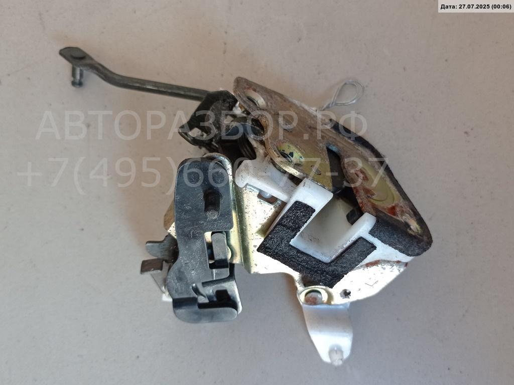 Замок двери задней левой
