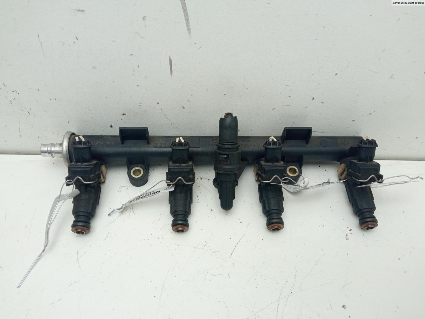 Рейка топливная (рампа)