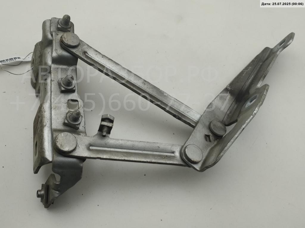 Петля капота правая