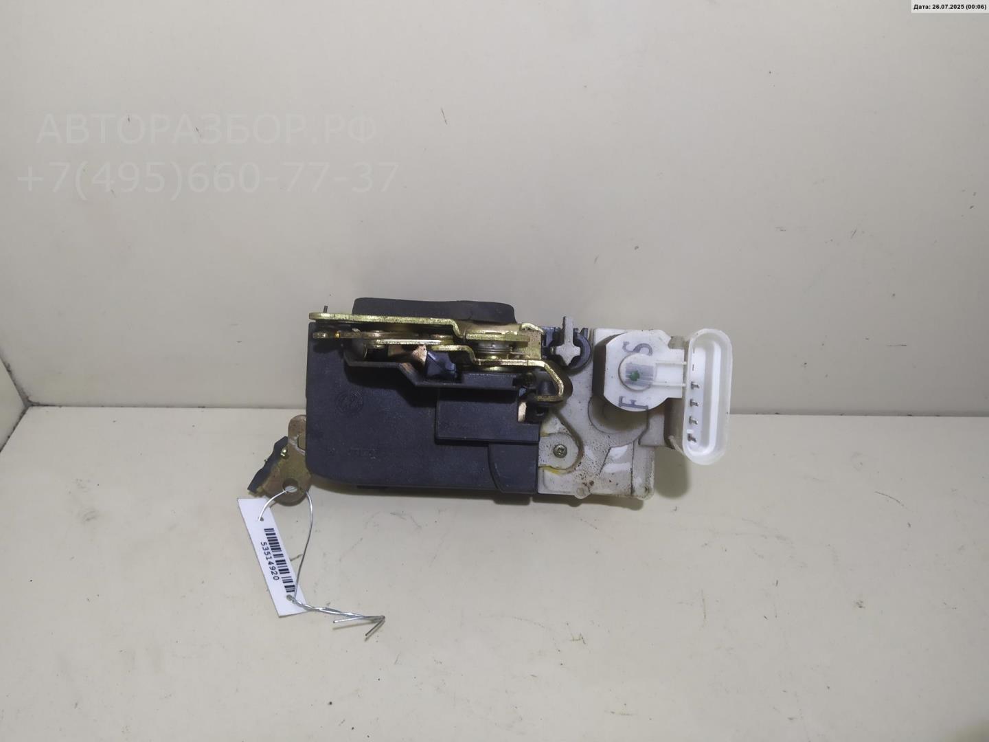 Замок двери задней правой