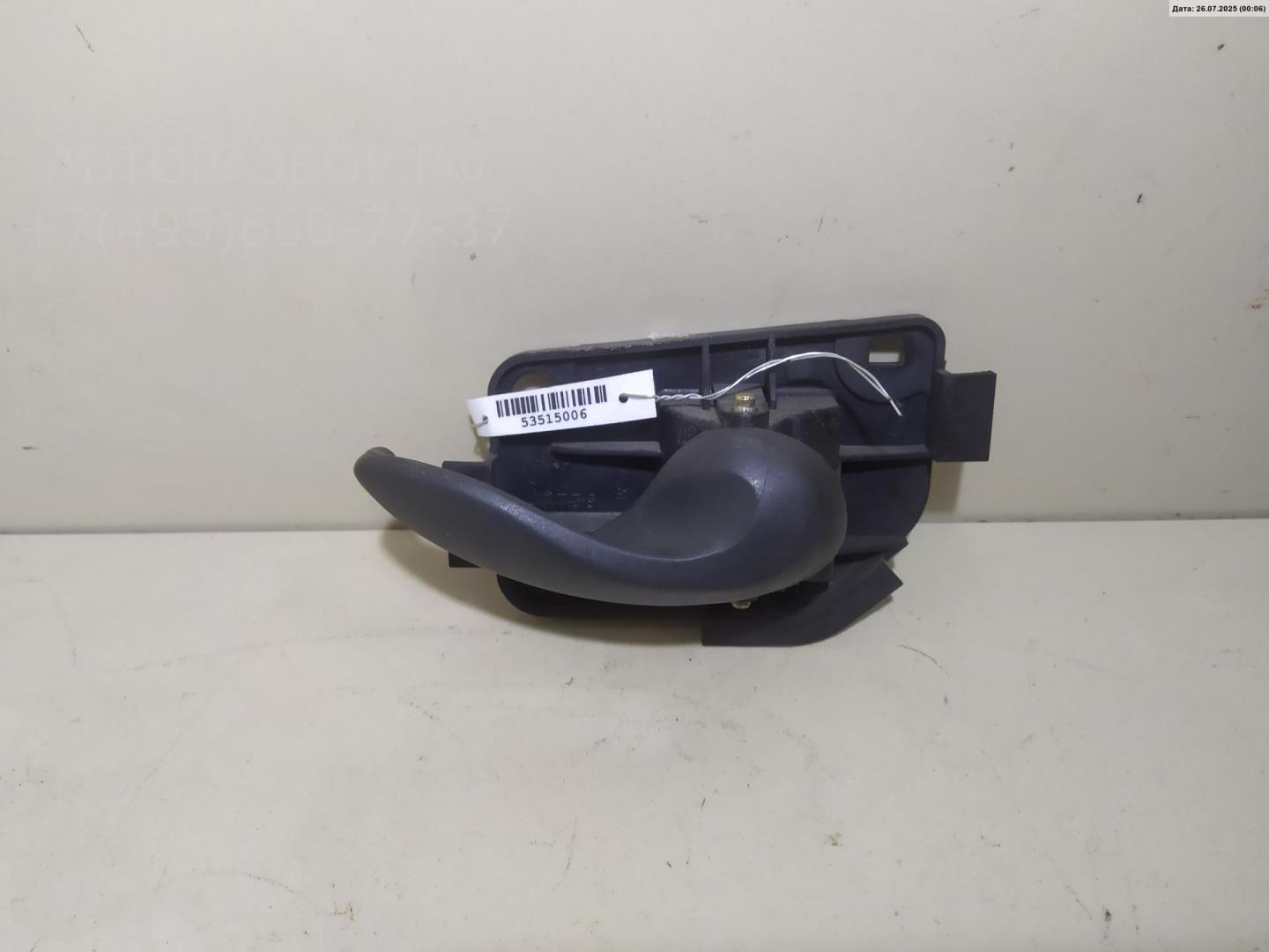 Ручка двери передней внутренняя правая