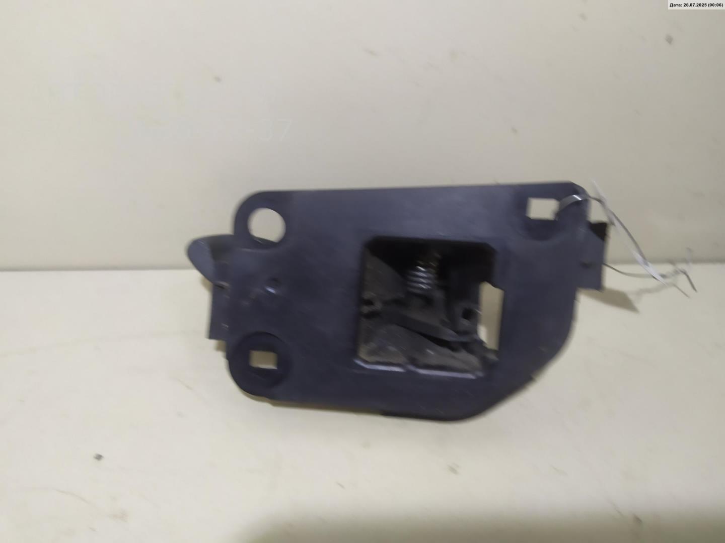 Ручка двери задней внутренняя левая