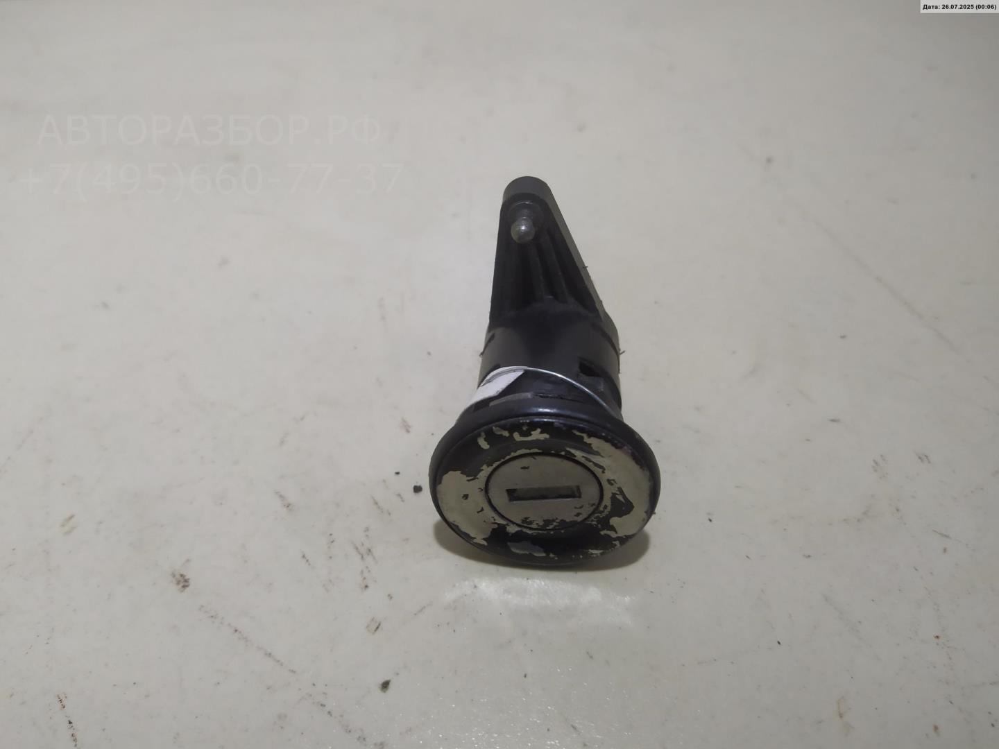 Вставка замка двери