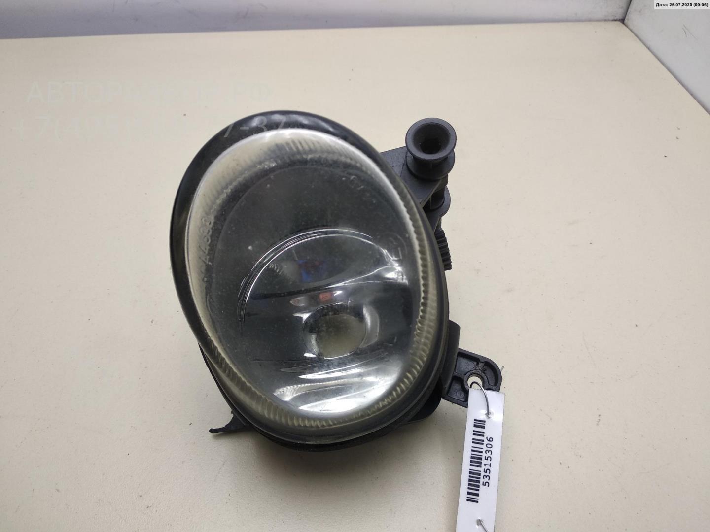Фара противотуманная правая