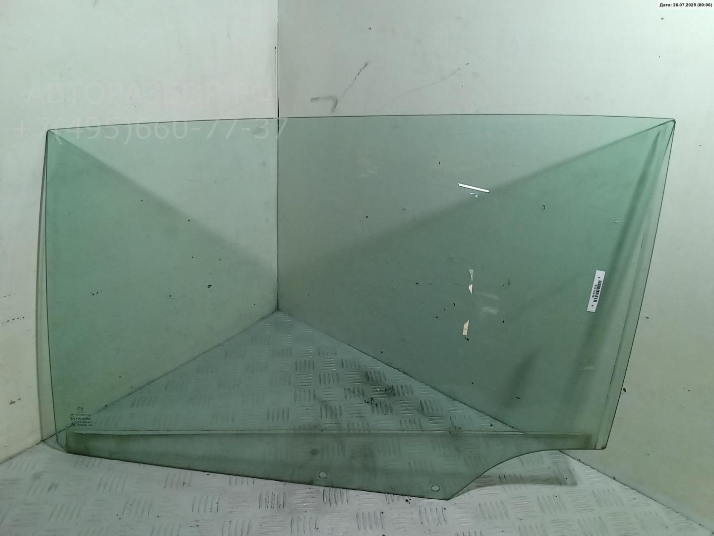 Стекло двери задней левой