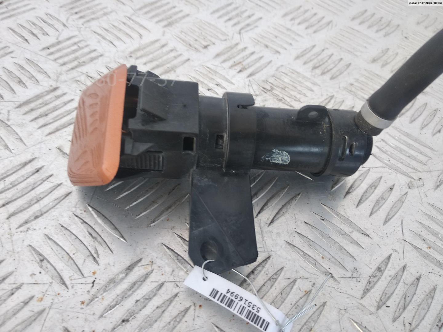 Форсунка омывателя фары