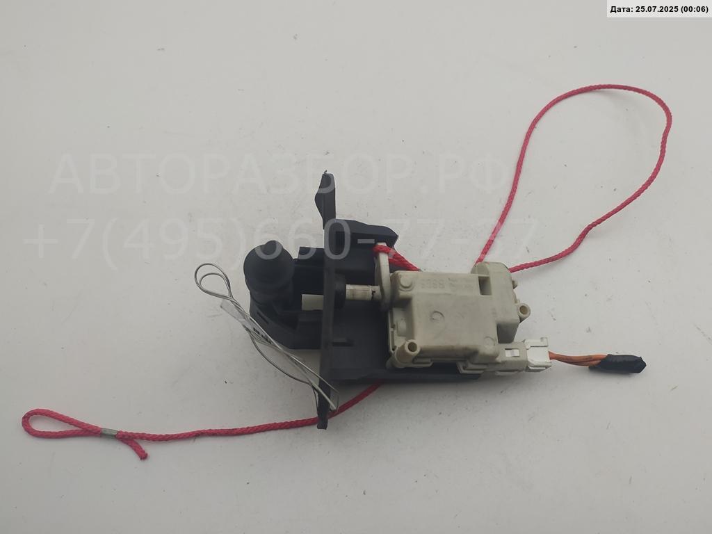 Активатор замка двери