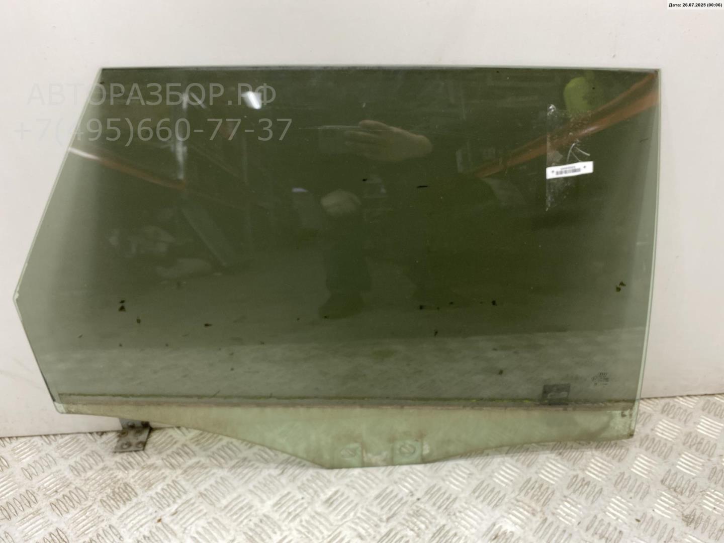 Стекло двери задней правой