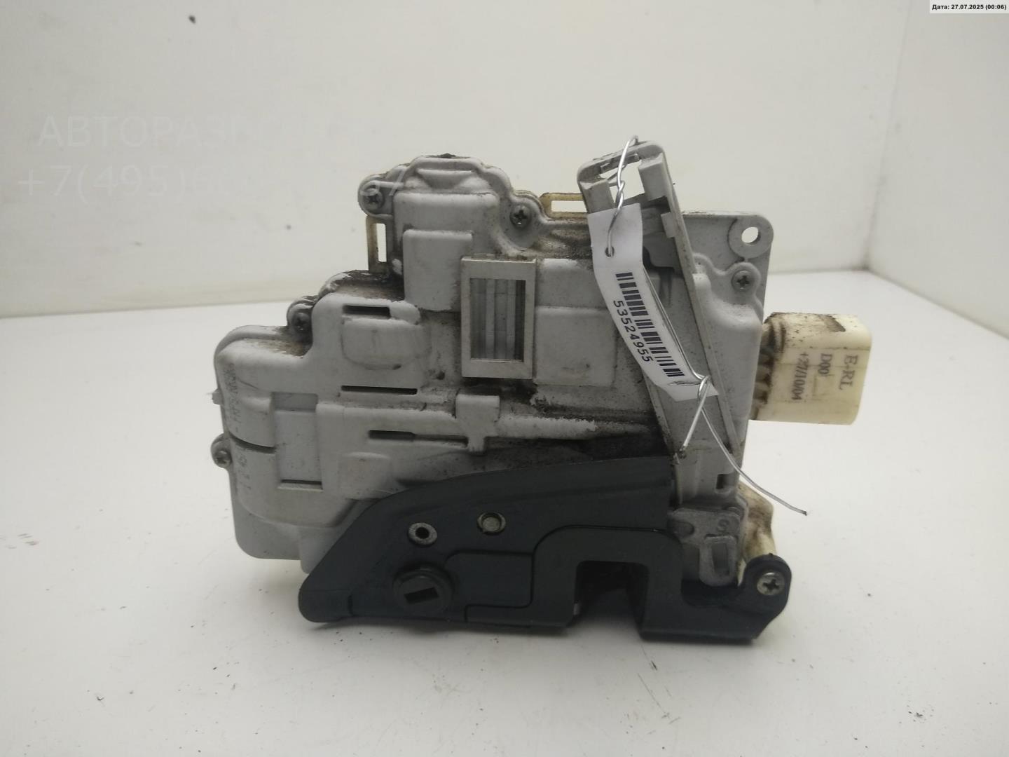 Замок двери задней левой