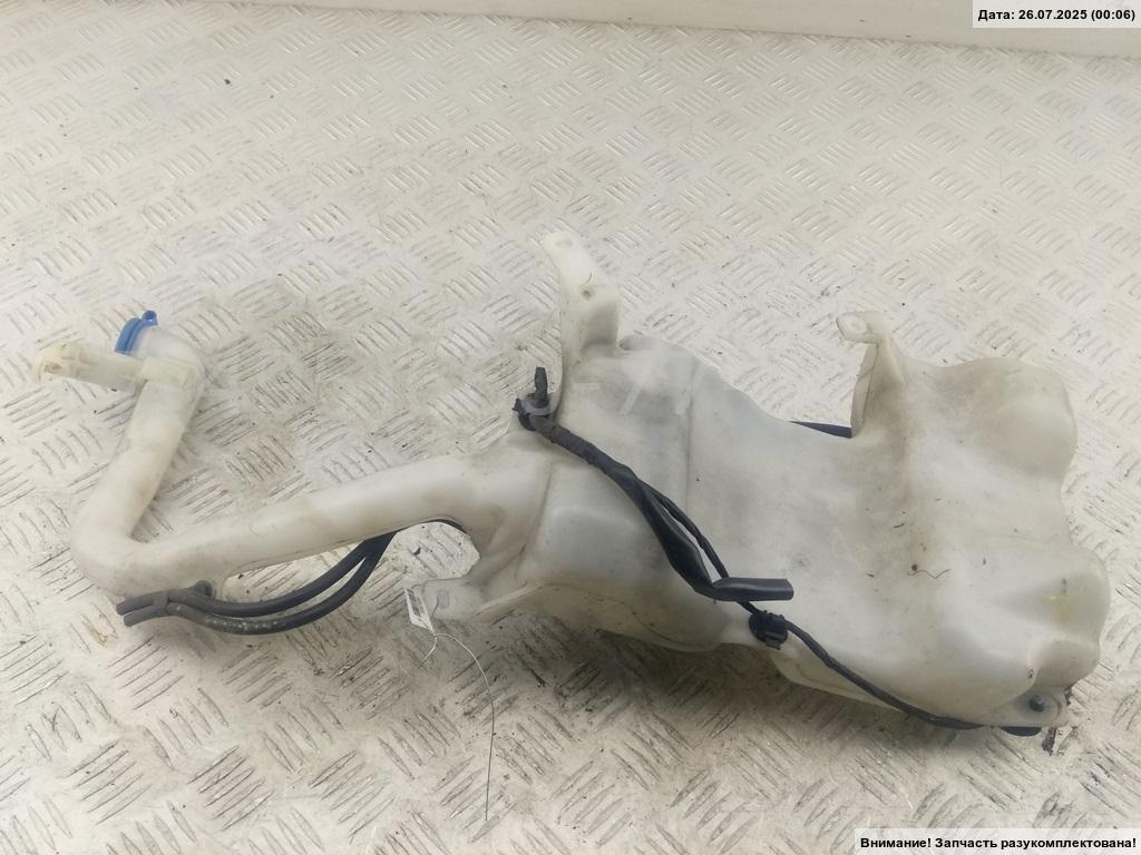 Бачок омывателя лобового стекла