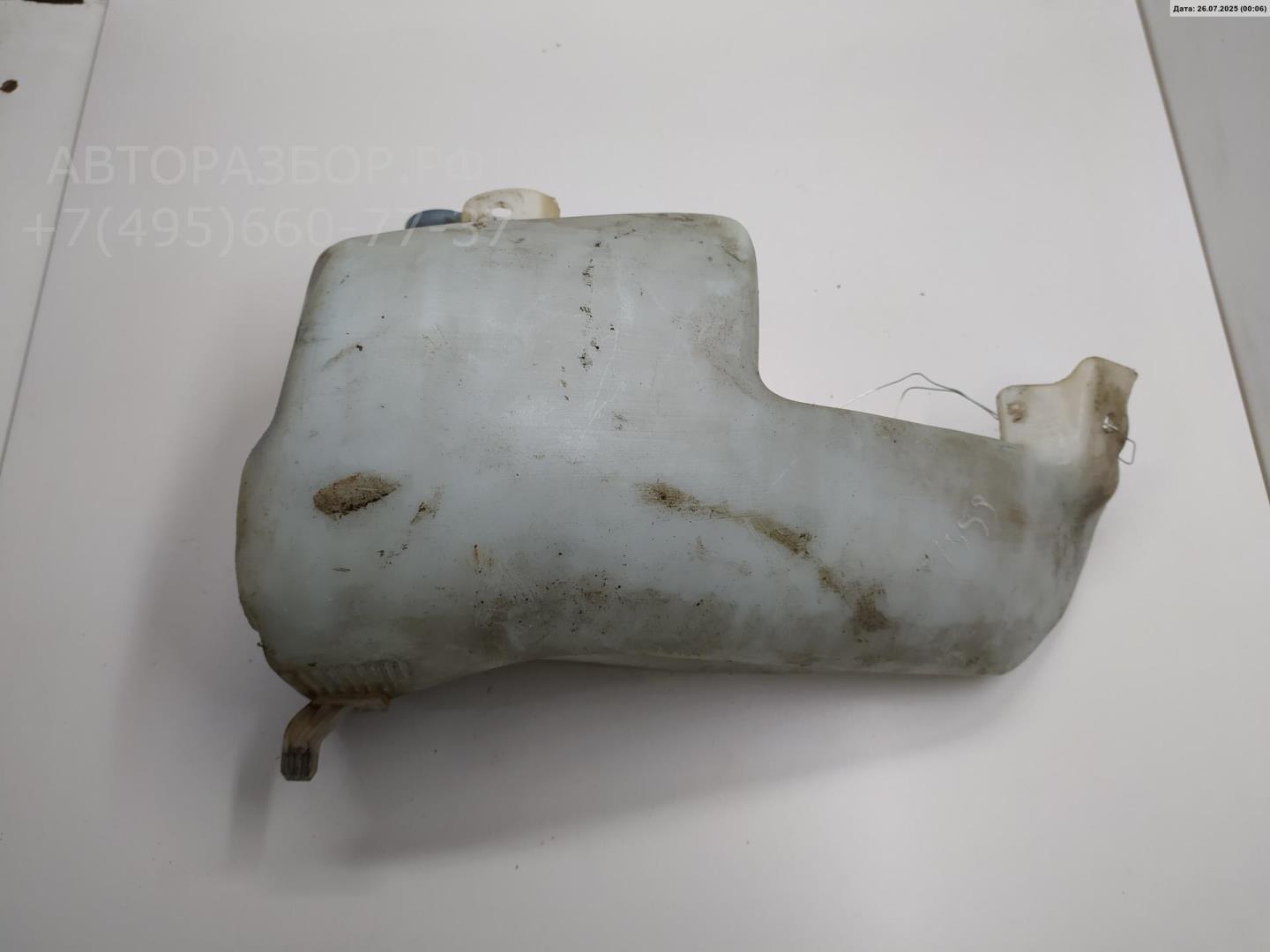 Бачок омывателя лобового стекла