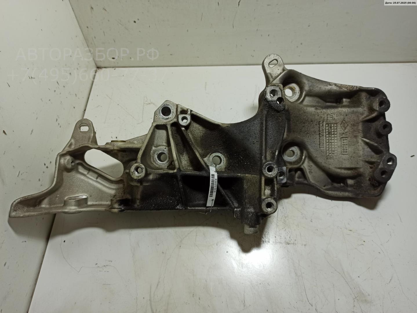 Кронштейн генератора