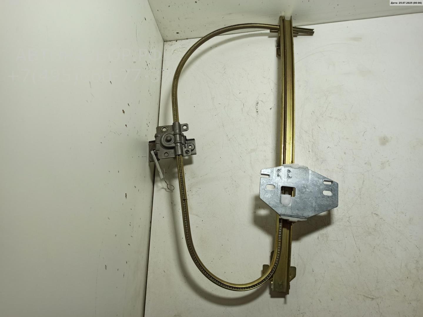 Стеклоподъемник механ. задний правый