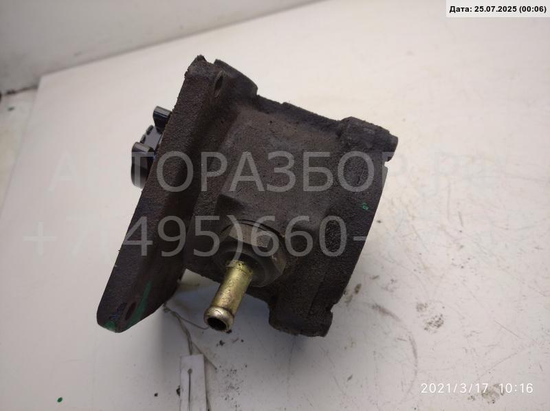 Насос вакуумный