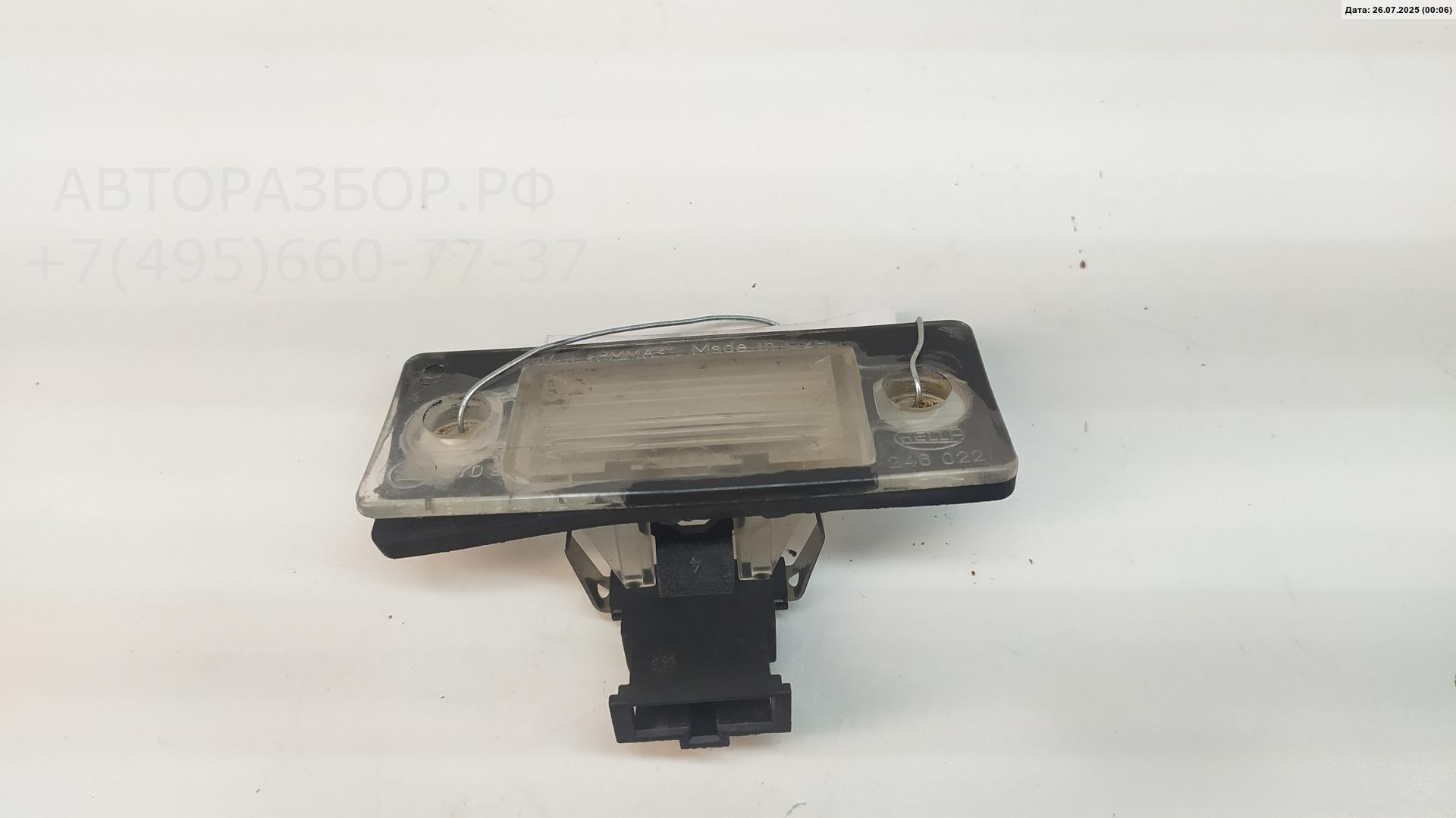 Фонарь подсветки номера