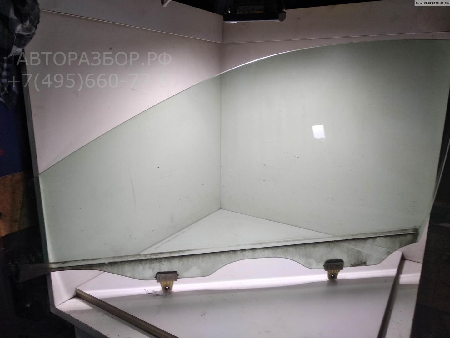 Стекло двери передней левой