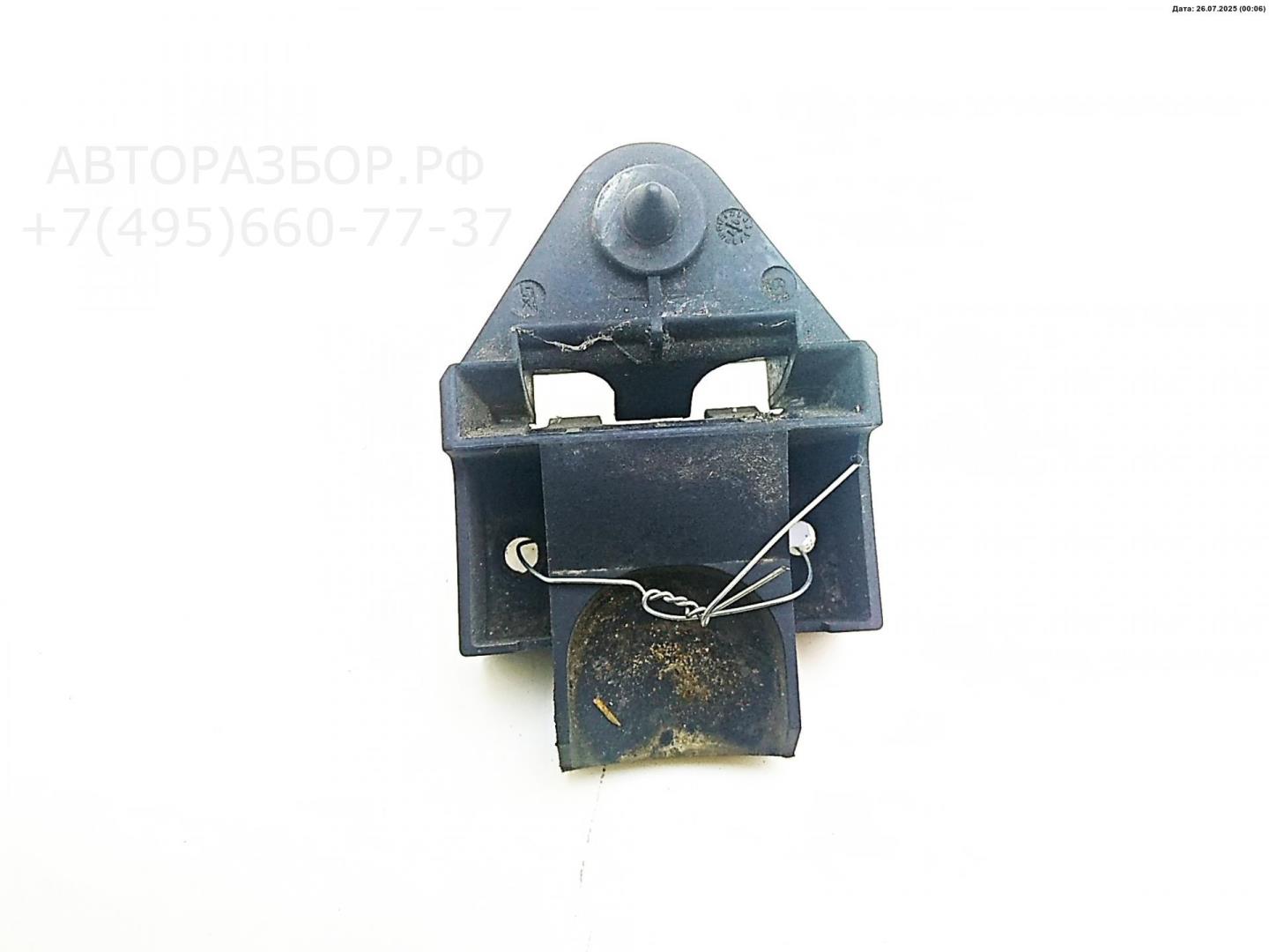 Кронштейн радиатора