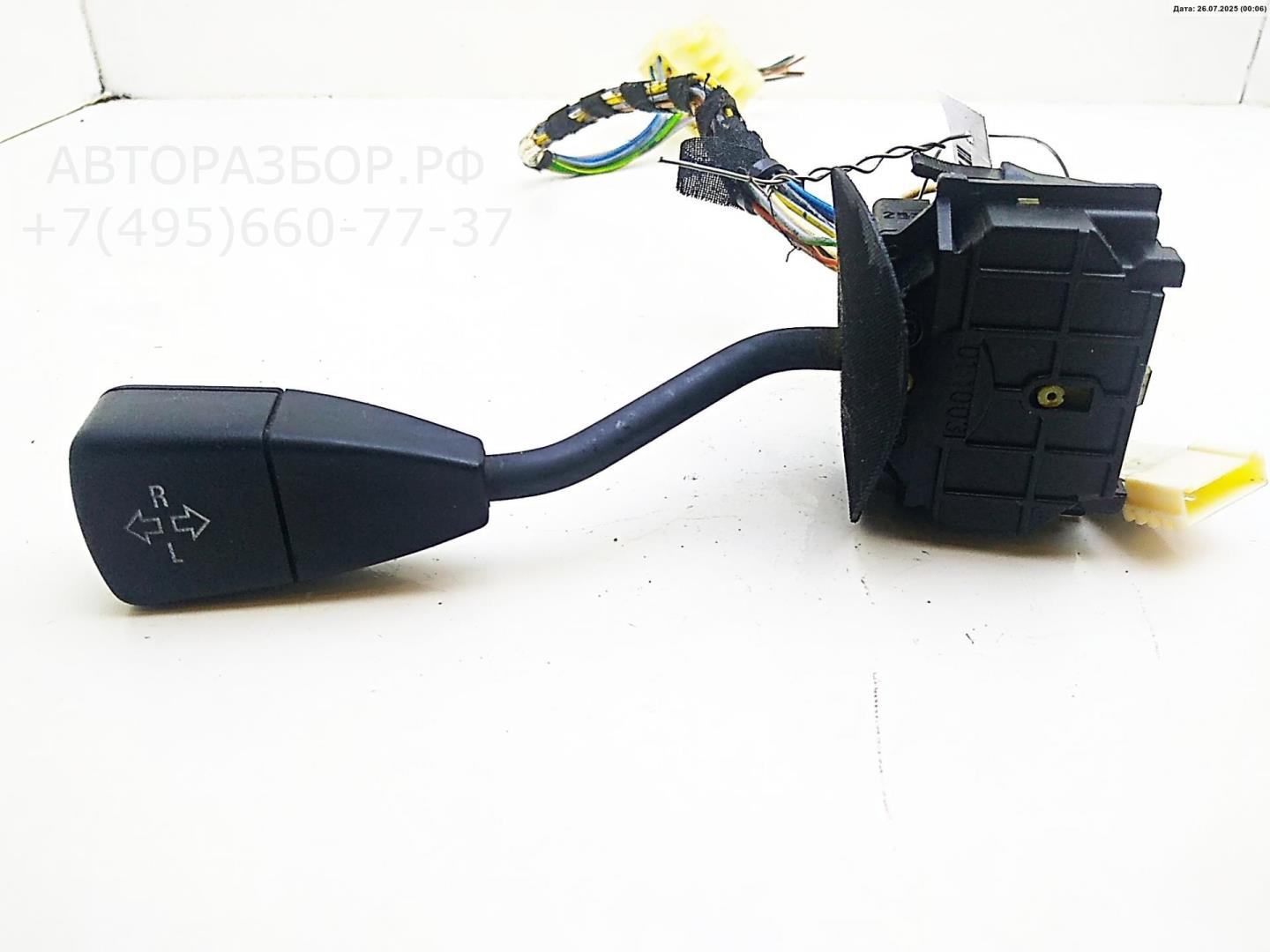 Переключатель поворотов подрулевой