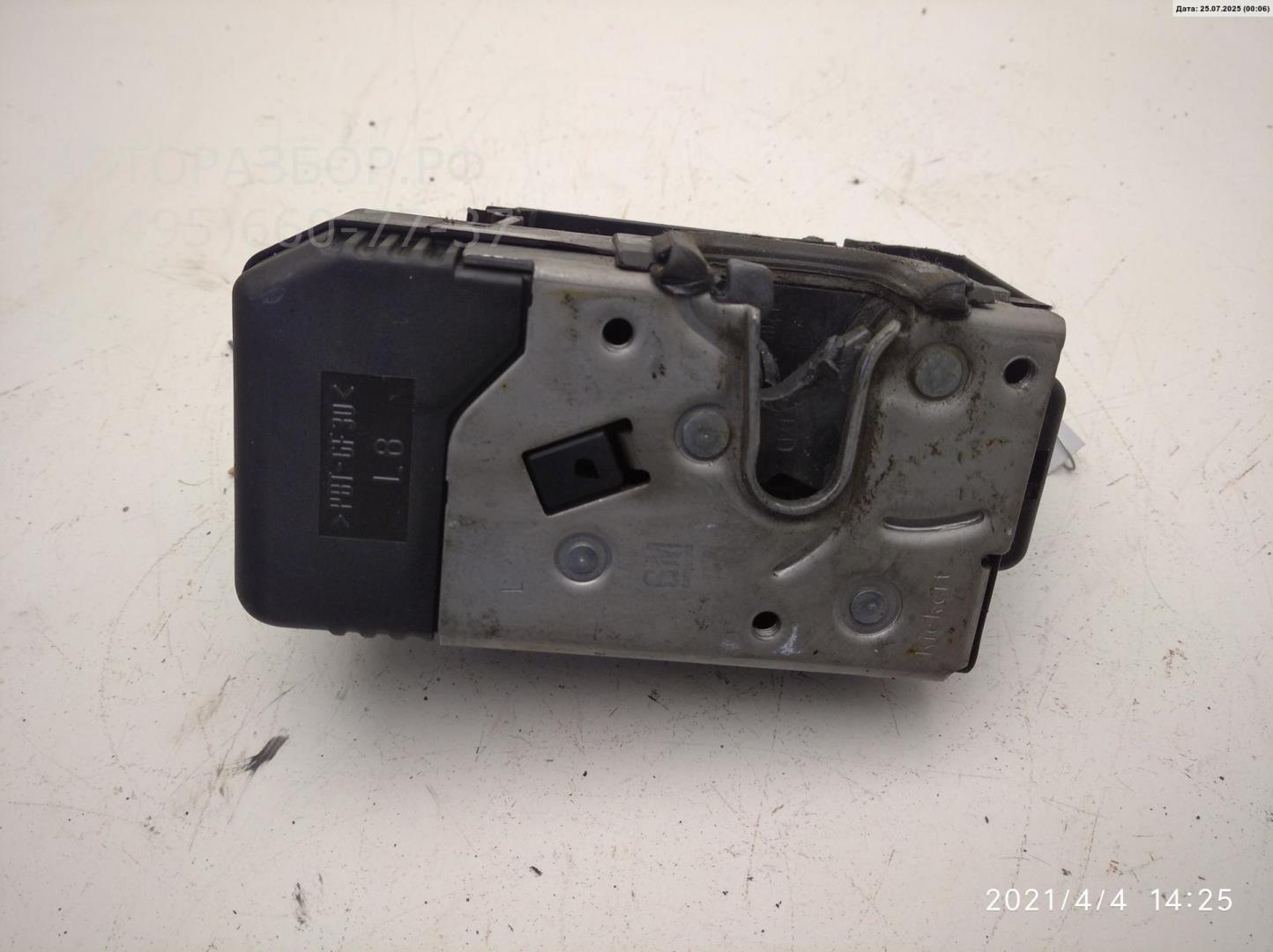 Замок двери задней левой