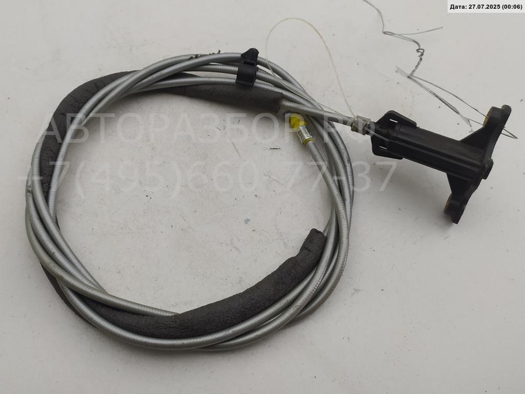 Трос лючка бензобака