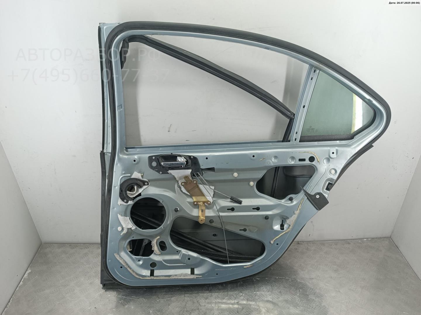 Дверь задняя правая