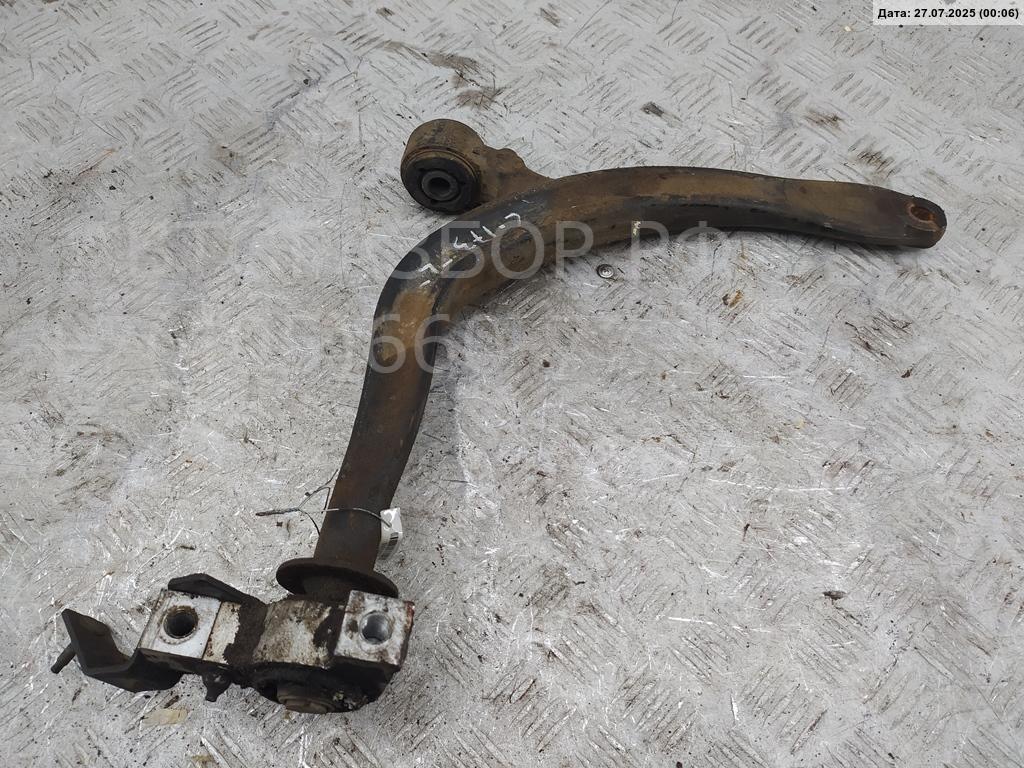 Рычаг передний левый
