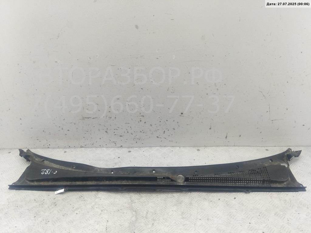 Решетка стеклоочистителей (Жабо)