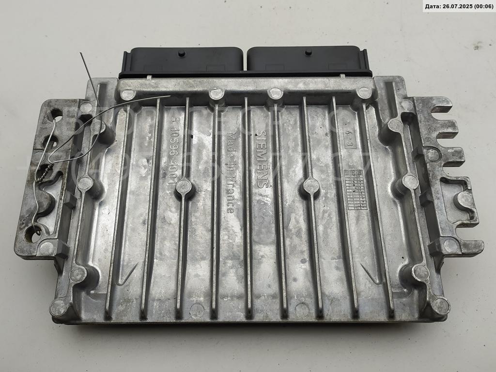 Блок управления двигателем