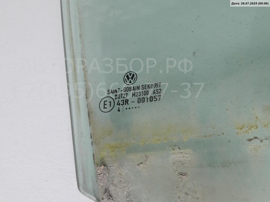 Стекло двери задней правой