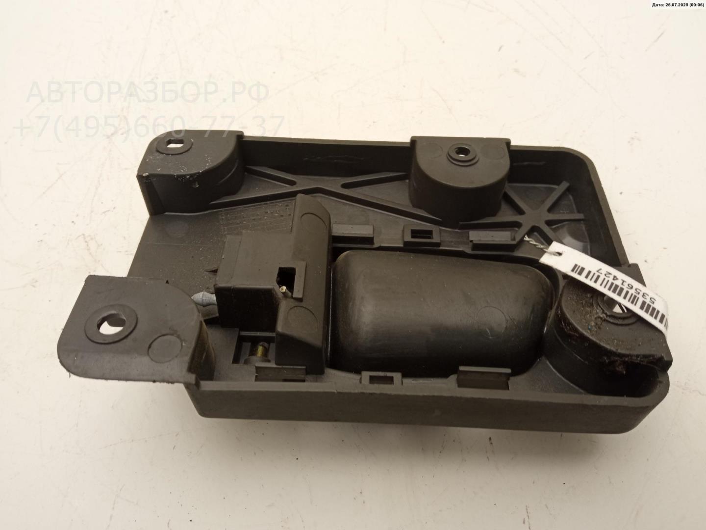 Ручка двери задней внутренняя правая