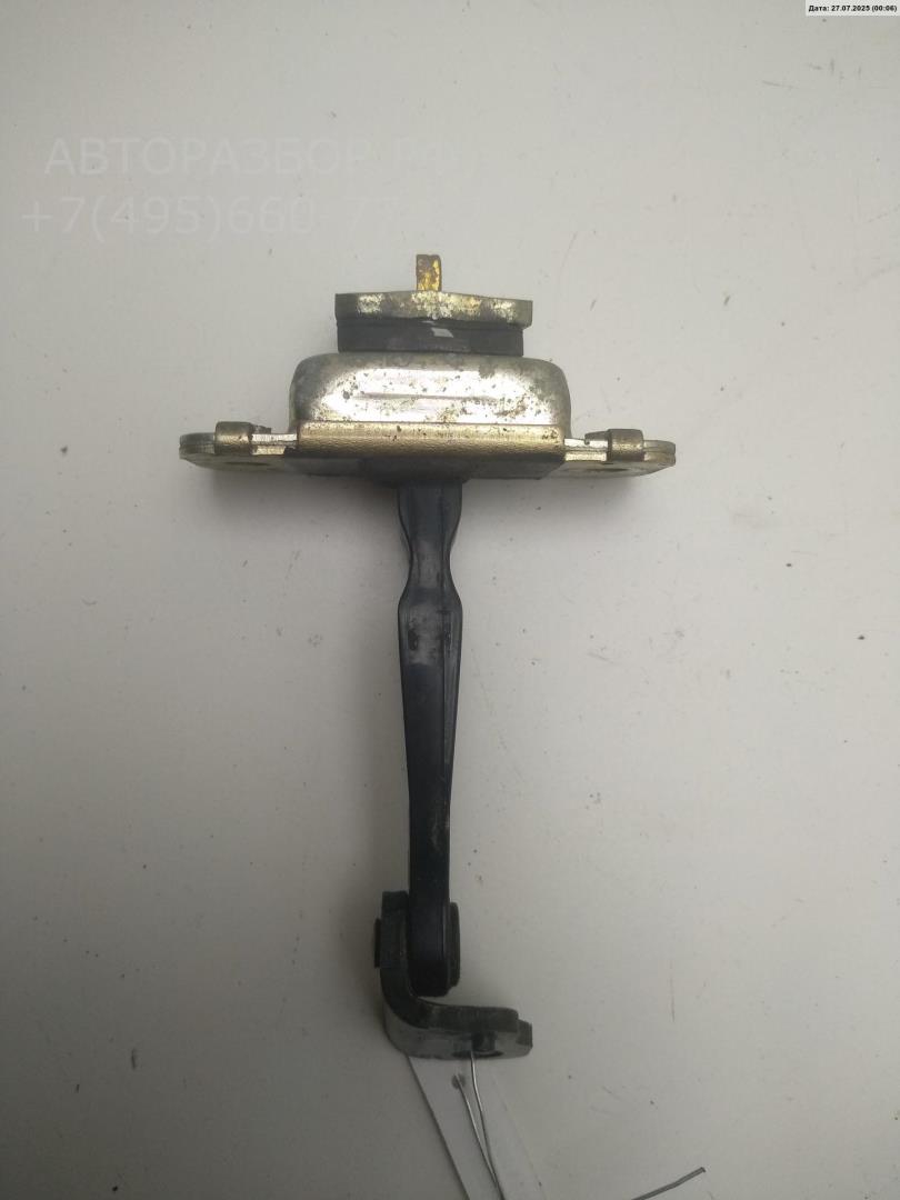 Ограничитель двери