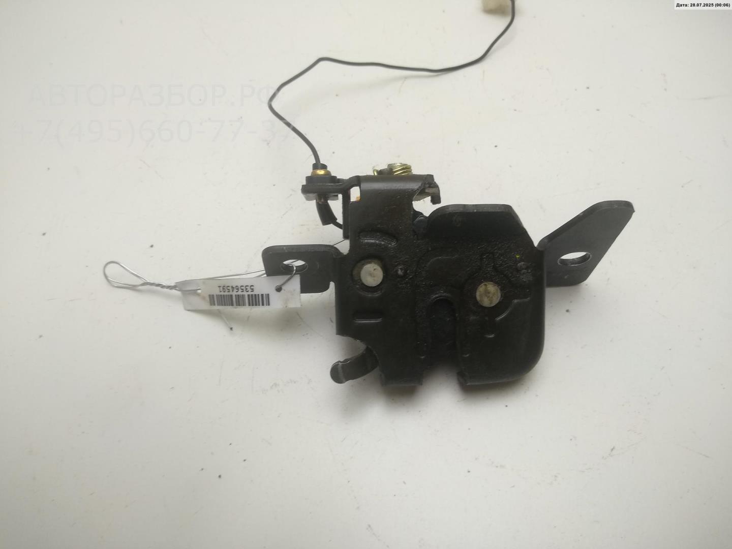 Замок багажника