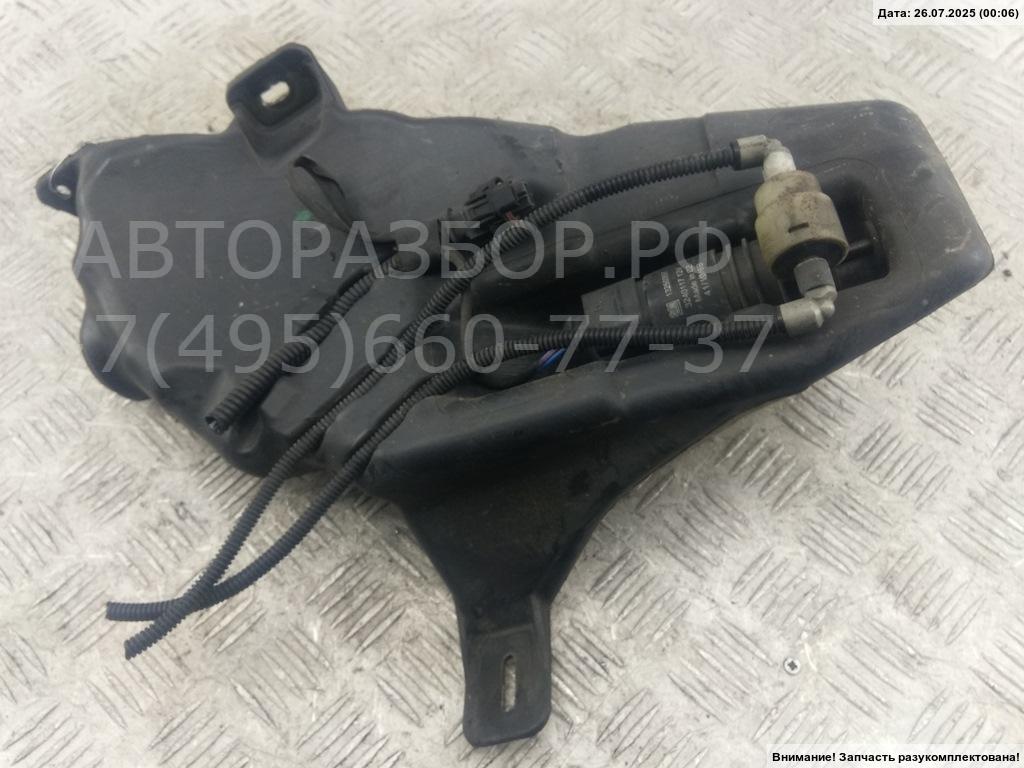 Бачок омывателя лобового стекла