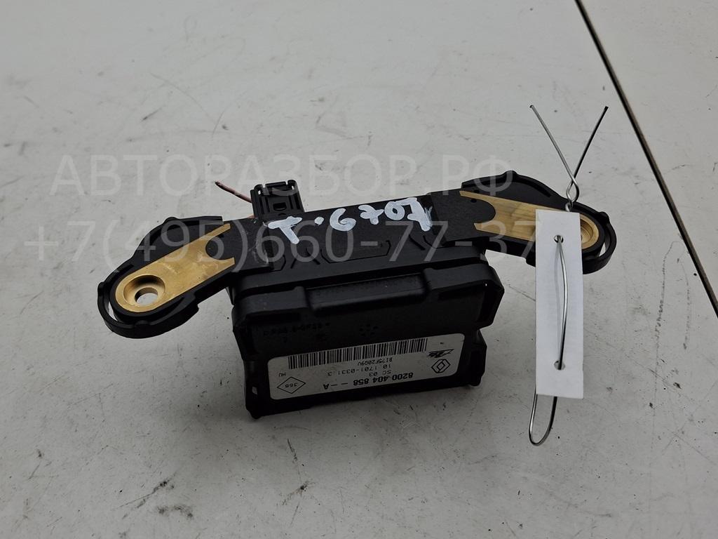 Датчик ускорения