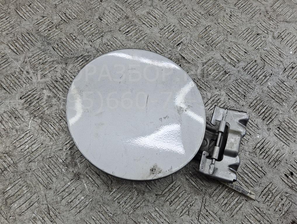 Лючок бензобака