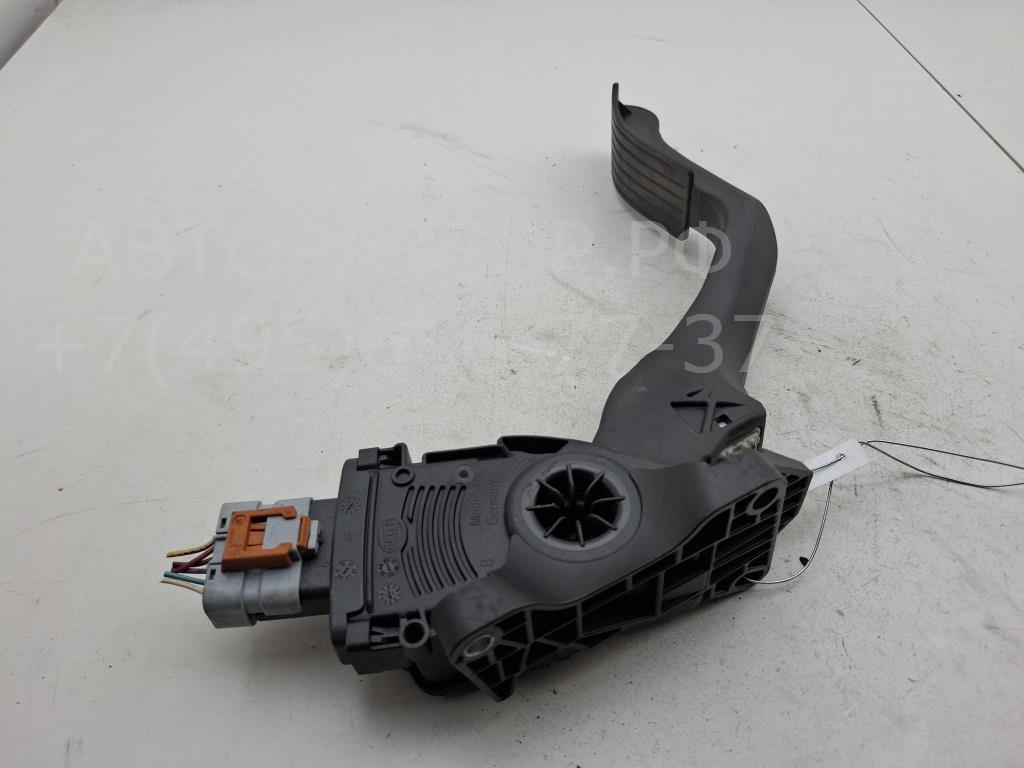 Педаль газа