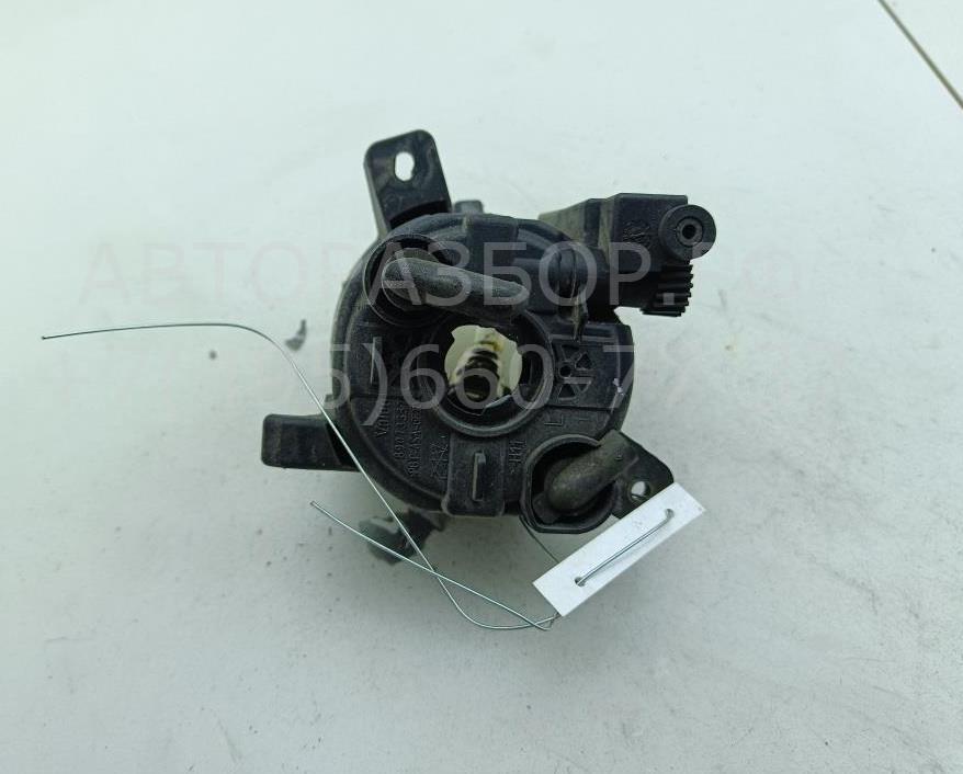 Фара противотуманная правая