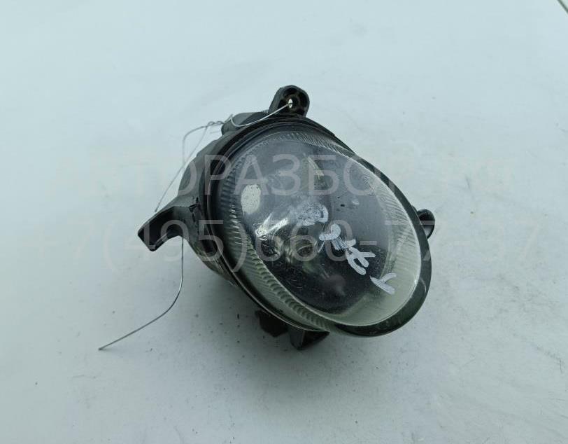 Фара противотуманная правая