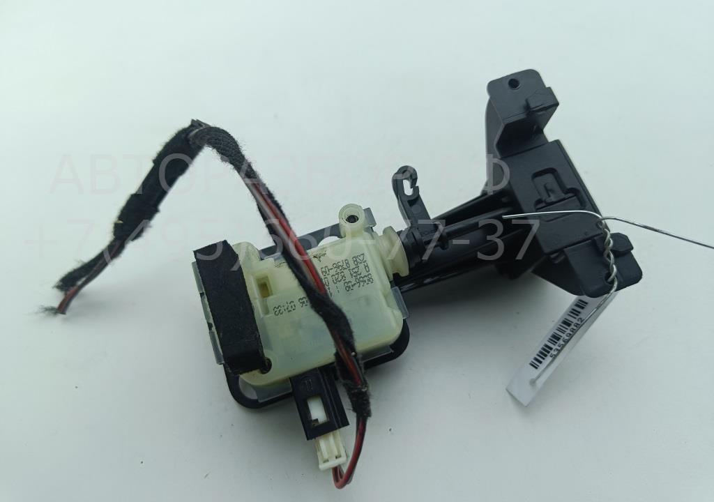 Активатор замка двери