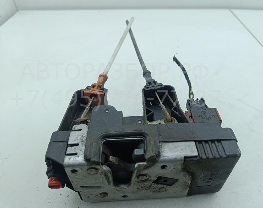 Замок двери задней правой