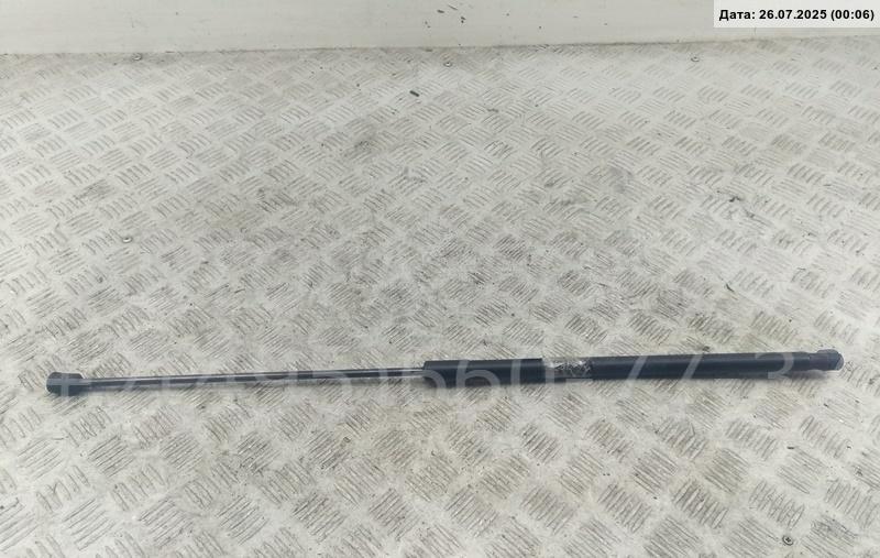 Амортизатор капота