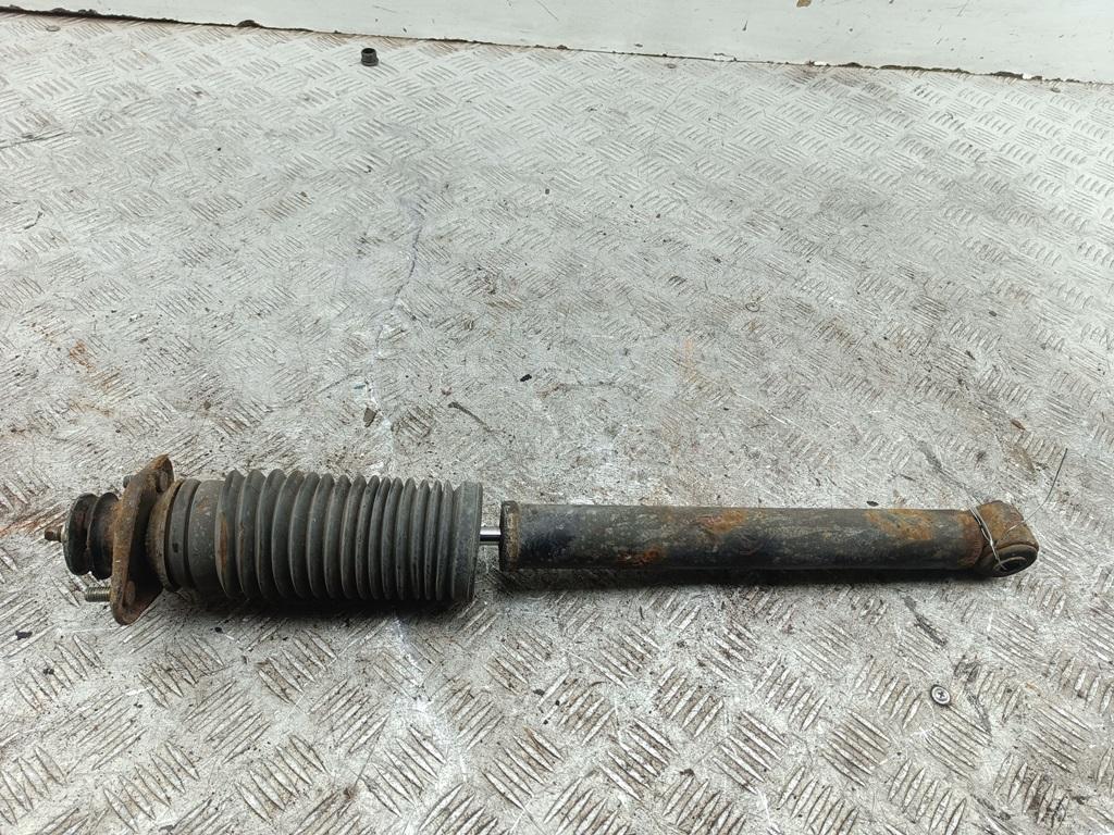 Амортизатор задний правый