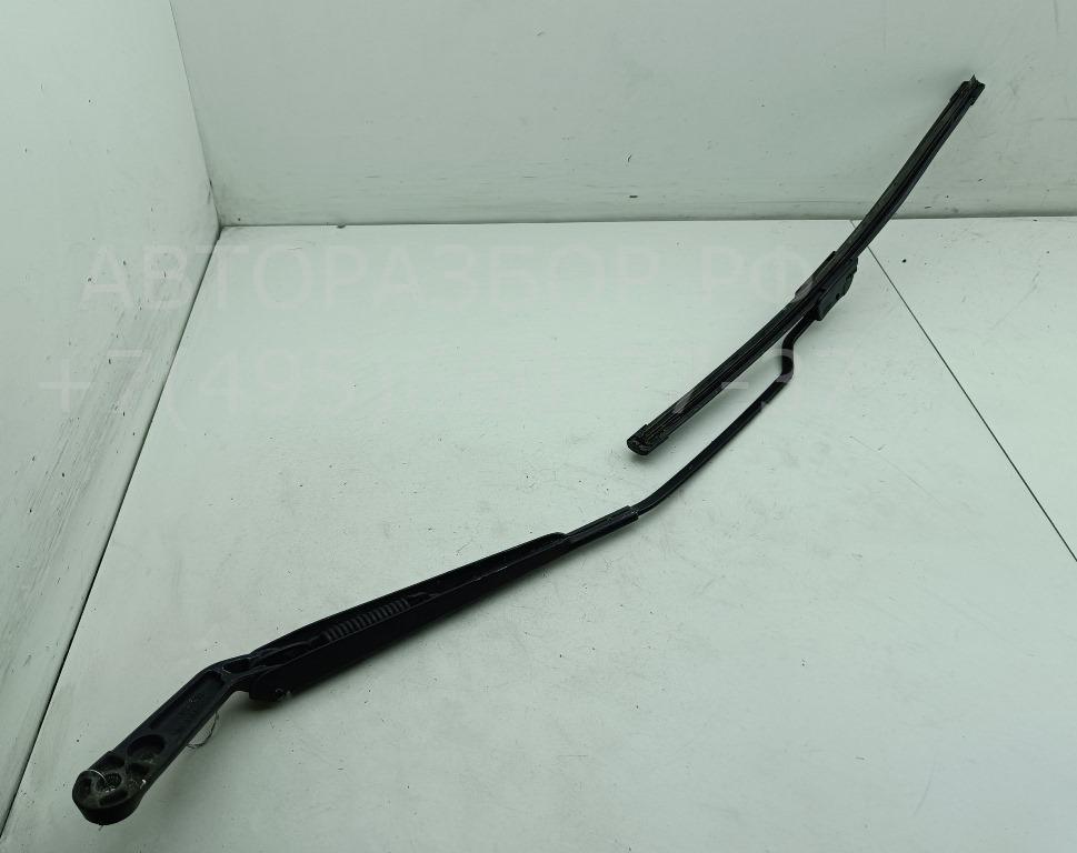 Поводок стеклоочистителя передний правый