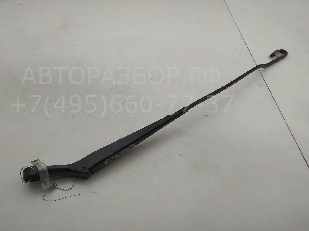 Поводок стеклоочистителя передний правый