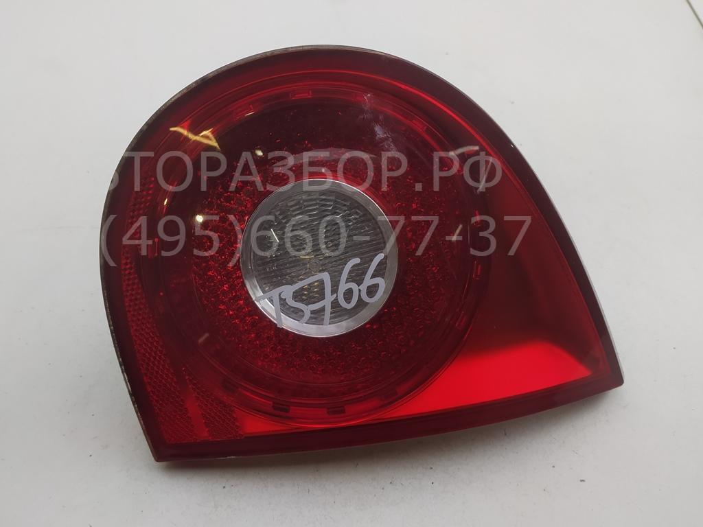 Фонарь задний внутренний правый