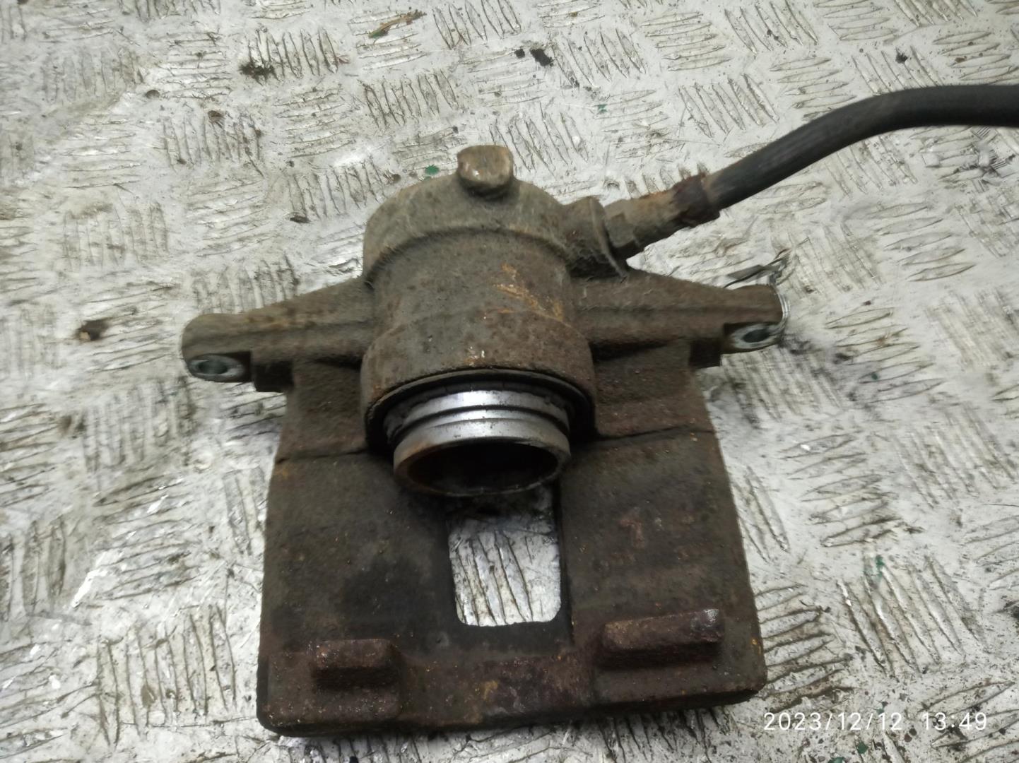 Суппорт задний правый