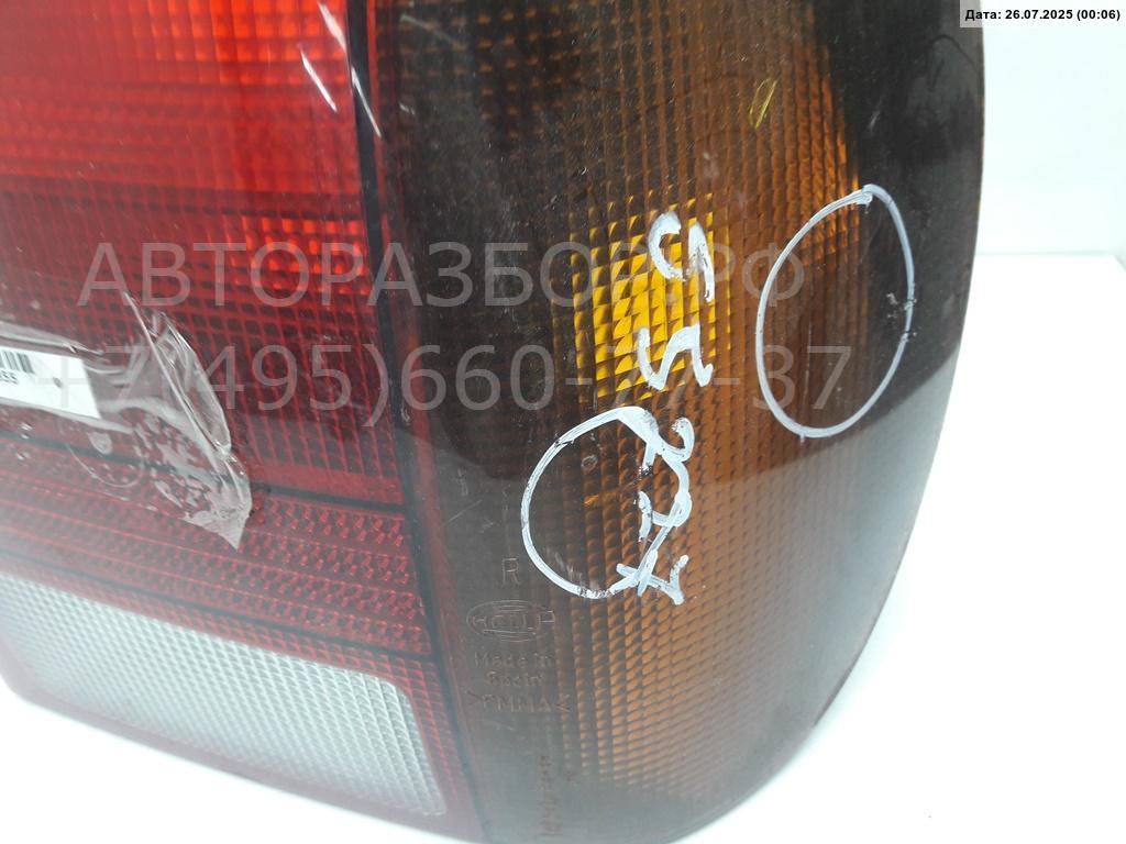 Фонарь задний правый